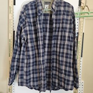 Columbia Men's Gray Sportswear Shirt